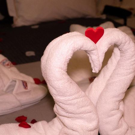 Motel Paraiso Do Braseiro Вила-Нова-ди-Гая Экстерьер фото